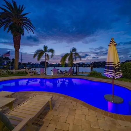 Villa Waterfront Luxury W/ Heated Salt Pool & Golf Cart Clearwater Beach Exterior foto